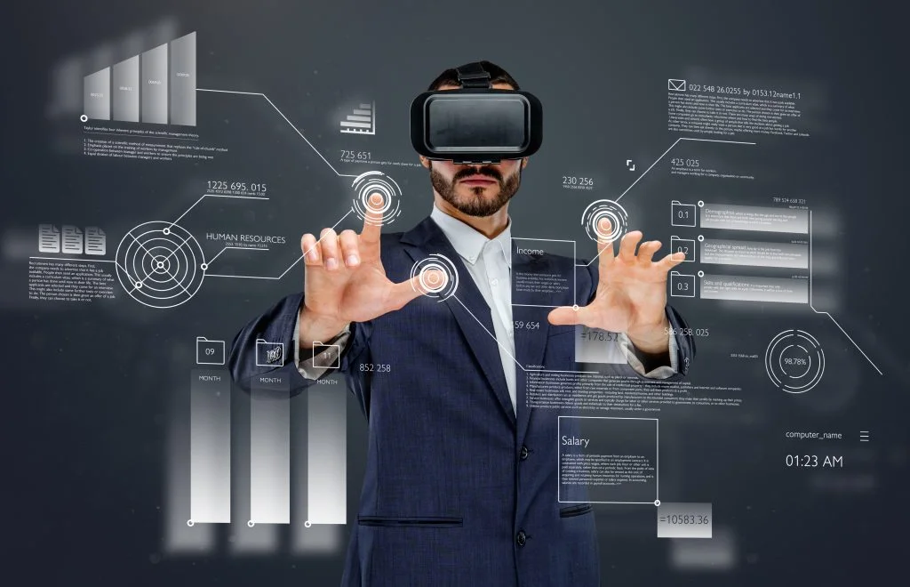 La Realidad Virtual Revoluciona el Comercio Electrónico: Experiencia de Compra Inmersiva 1 hombre traje gafas realidad virtual cabeza trabajando mundo financiero virtual